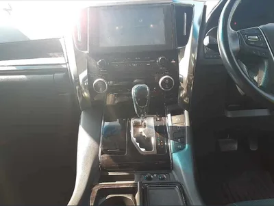 Toyota  Alphard