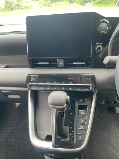 Toyota  Voxy